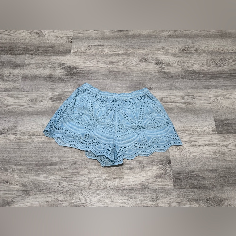 On The Road Blue Eyelet Embroidered Scallop Hem Shorts | Size M